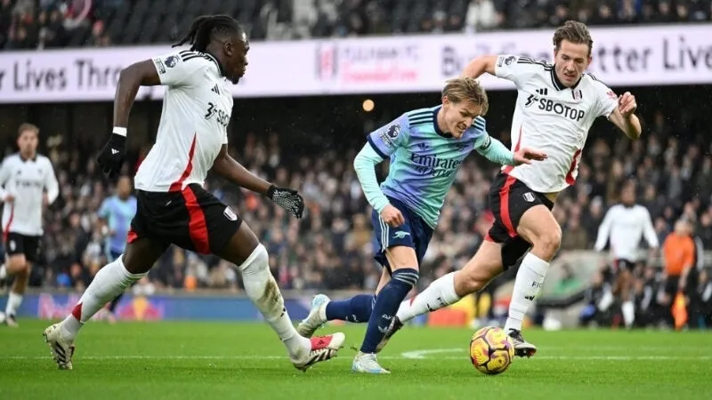 Soi kèo nhà cái Arsenal vs Fulham - 02/04/2025 - Ngoại hạng Anh 3 Dự đoán kết quả Arsenal vs Fulham